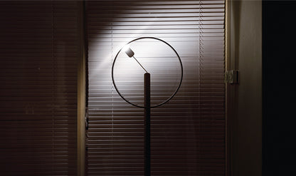 ENSO Floating Lamp